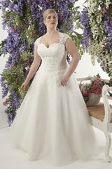 Bridal Dress: CALLISTA FALL 2014 BRIDAL Collection: 4243 - Venice - For Brides With Curves 