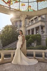 Bridal Dress: Casablanca Bridal Collection: 2515 - NICOLA 