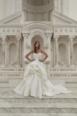 Bridal Dress: Casablanca Bridal Collection: 2589 - Araminta 