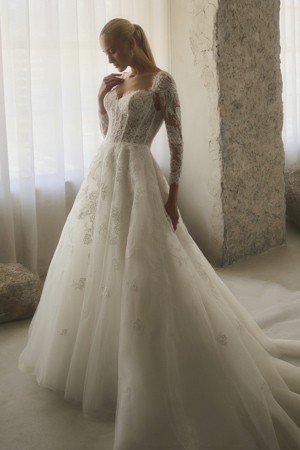 Wedding Dress - Casablanca Bridal Collection: 2629 - Emmaline | CasablancaBridal Bridal Gown