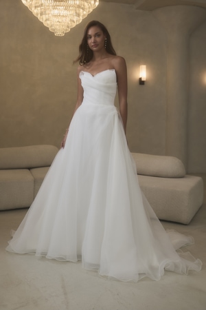 Wedding Dress - Casablanca Bridal Collection: 2631 - Dawson | CasablancaBridal Bridal Gown