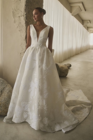 Wedding Dress - Casablanca Bridal Collection: 2633 - Mariana | CasablancaBridal Bridal Gown