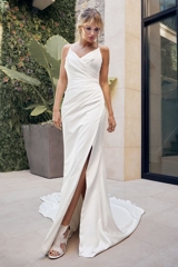 Bridal Dress: LeBlanc Bridal Collection: LE101 - SIMONE 