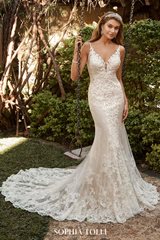 Bridal Dress: Sophia Tolli SPRING 2020 Collection - Y12012 - Hailey 