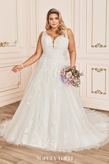 Bridal Dress: Sophia Tolli SPRING 2020 Collection - Y12035LS - Chiara 