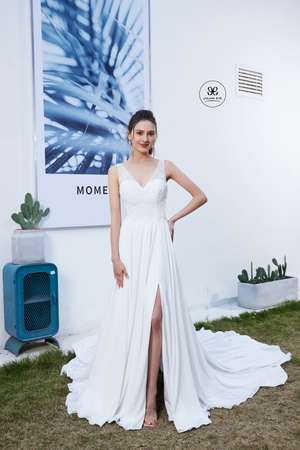 Wedding Dress - Julian Eve Bridal Collection: JE704 | JulianEve Bridal Gown