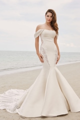 Bridal Dress: Martin Thornburg Bridal Collection: MT3235 - Gianni 