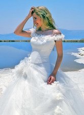 Bridal Dress: Lady Devon