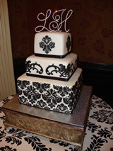 Natalya Cake: Damask