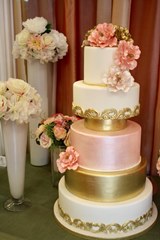 Natalya Cake: Roseanne